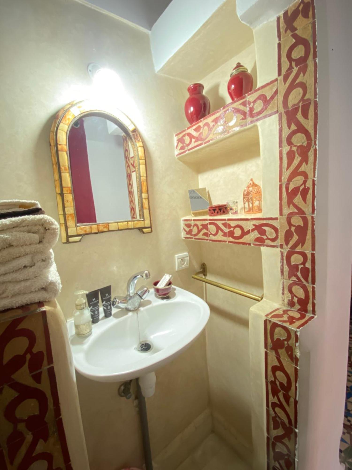 Dar Sarah-Mouassine-Marrakech, Riad Authentique Idealement Situe 마라케시 외부 사진